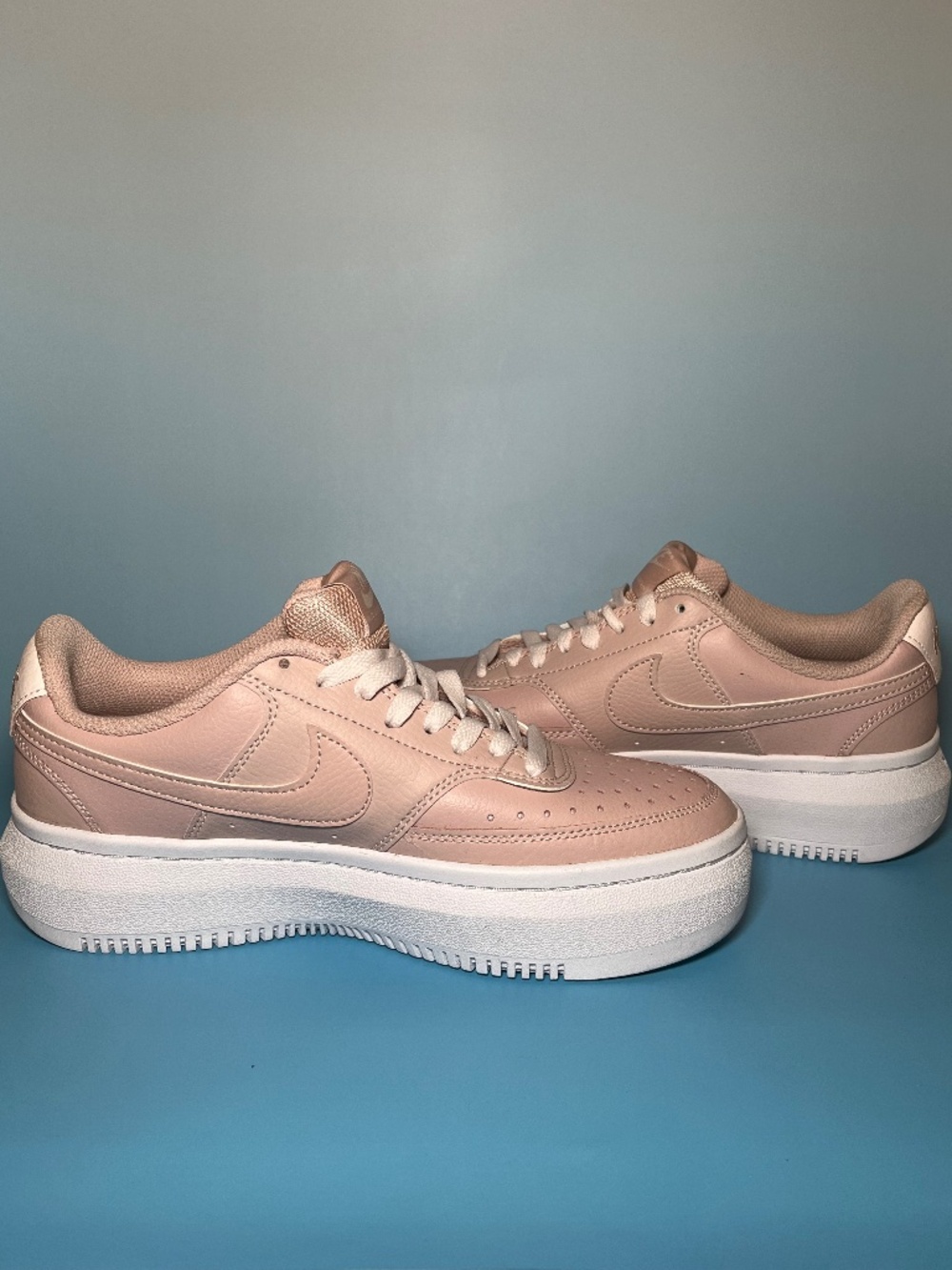 Nike Women’s Court Vision Alta - Size 8.5 Wmns